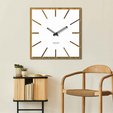 Duży zegar ścienny wykonany z HDF DUB - do 50 x 50 cm