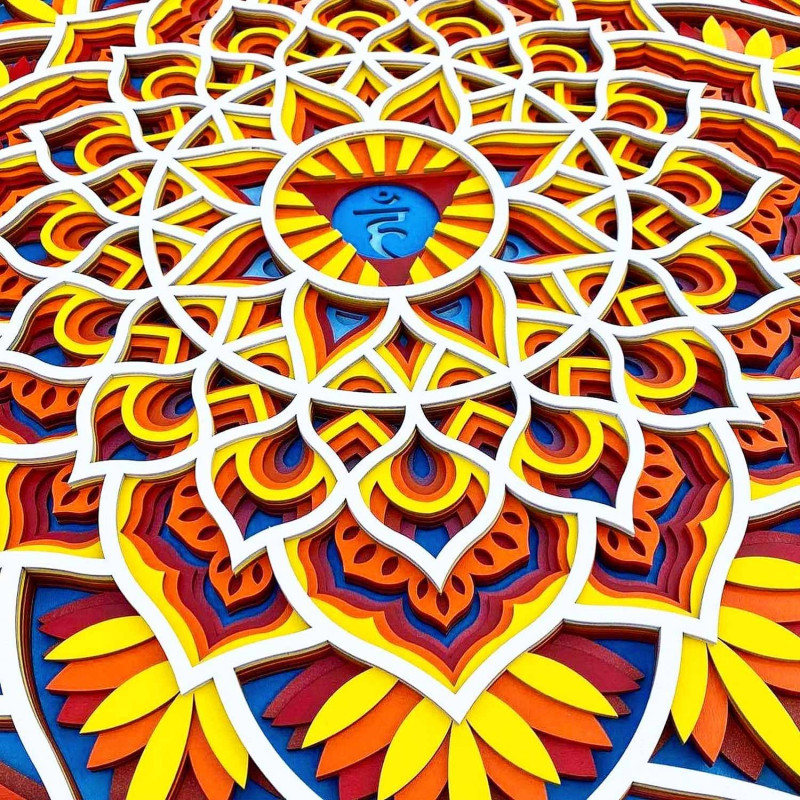 Drewniana mandala na ścianę z energią feng shui...