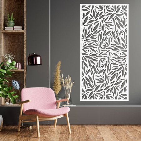 Estetycznie wykonane drewniane drzewo o symetrycznych gałęziach i organicznym kształcie.