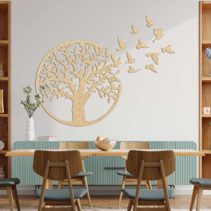 Drewniany obrazek przedstawiający latającego ptaka na drzewie życia 2