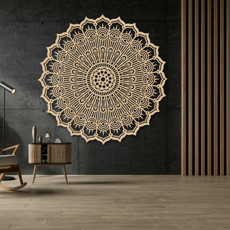 Drewniana mandala na ścianie