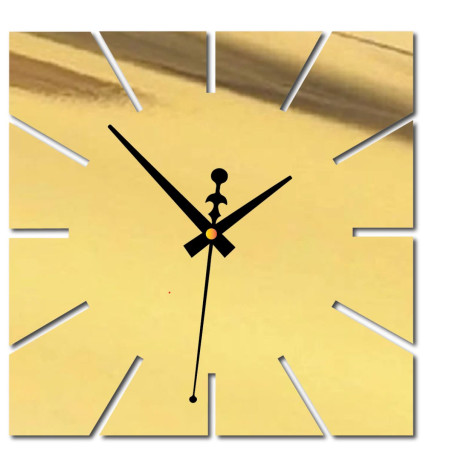 Elegancki zegar z pleksiglasu ze smukłymi białymi wskazówkami Elegancki zegar z pleksiglasu ze smukłymi białymi wskazówkami