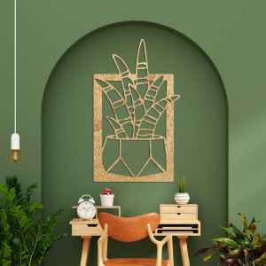 Okrągły, drewniany zegar ścienny o delikatnej fakturze powierzchni. 2