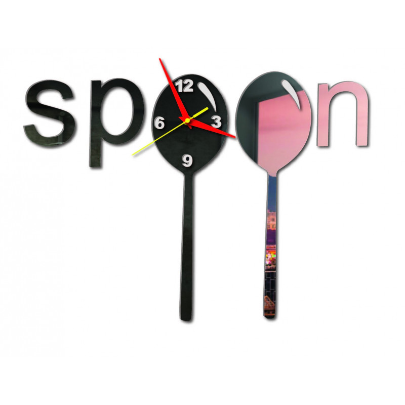 Nowoczesny zegar na ścianie wykonanej z tworzywa sztucznego. Własna produkcja, X-momo