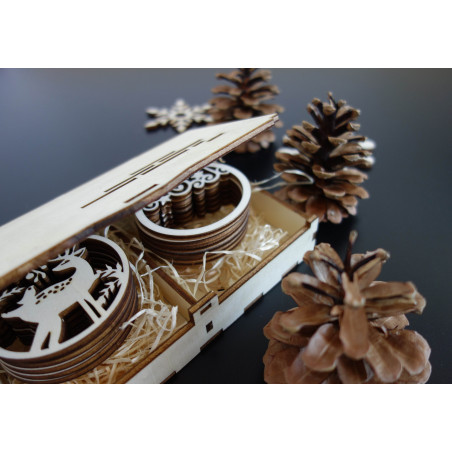 Wymiary ozdób, ozdoby świąteczne, akcesoria drewniane, ozdoby drewniane i plastikowe