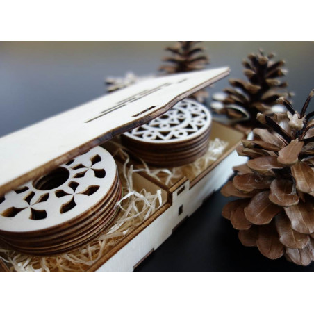 Wymiary ozdób, ozdoby świąteczne, akcesoria drewniane, ozdoby drewniane i plastikowe