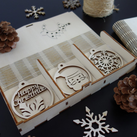 Zestaw pięknych ozdób choinkowych wykonanych z drewna, 1 zestaw 18 szt