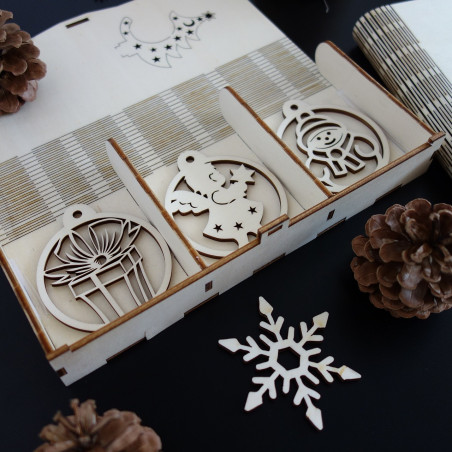 Drewniane ozdoby choinkowe, 1 zestaw -18 szt