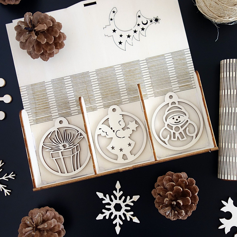 Drewniane ozdoby choinkowe, 1 zestaw -18 szt