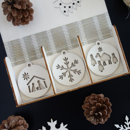 Zestaw ozdób choinkowych, które zadowolą 1 zestaw 18 sztuk